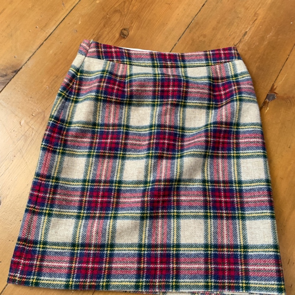Boden Wool Plaid Skirt - Size 8 - Picture 2 of 10